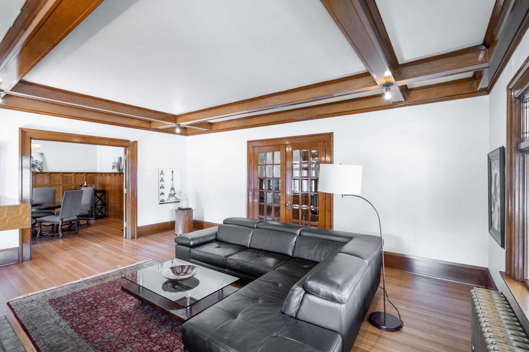 Holiday home Historic Treend In The Heart Of Mission Calgary